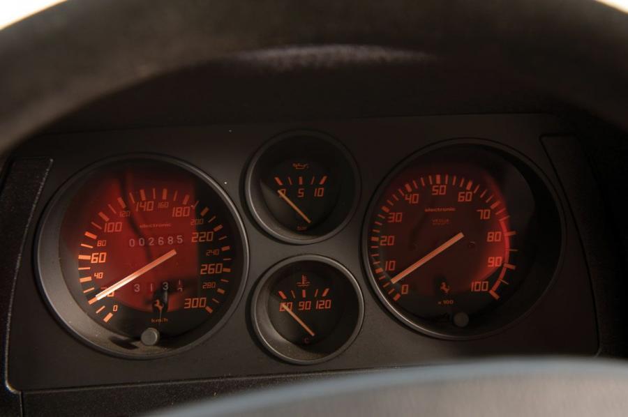  Ferrari 348 GT Michelotto Competizione 1994 года  (фото 5 из 19)